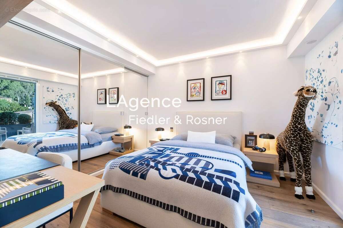 Appartement à SAINT-TROPEZ