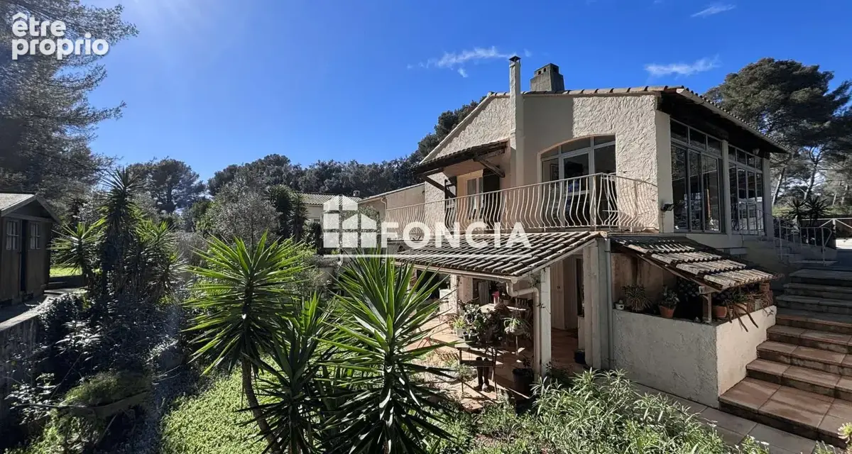 PROPRIETE avec annexes sur 3000m2 plat - photo 11