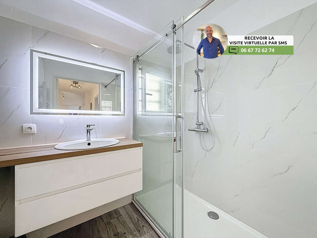 Appartement à MANDELIEU-LA-NAPOULE