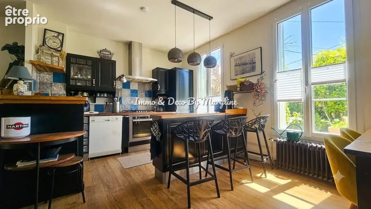 Maison 124 m² à Saint-Maur-Des-Fosses  - photo 2