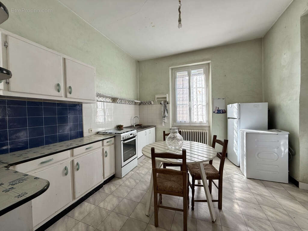 Maison à TOURNON-SUR-RHONE