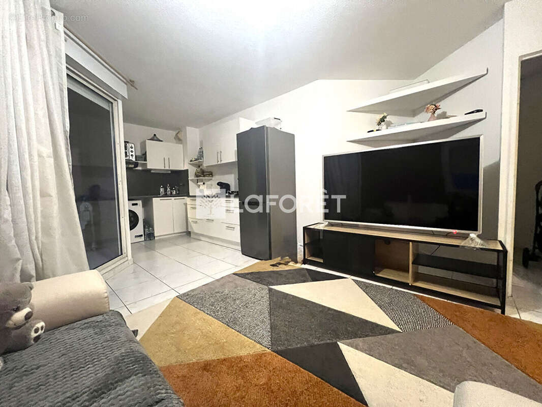 Appartement à LATTES