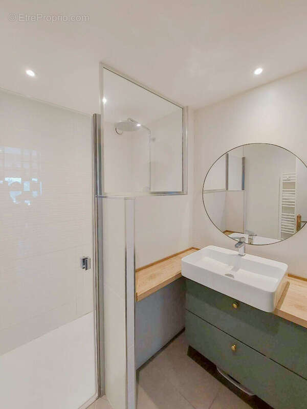 Appartement à AIX-LES-BAINS