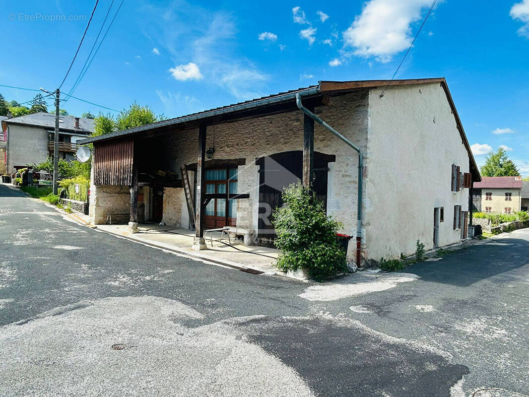 Maison à CHAMPDOR