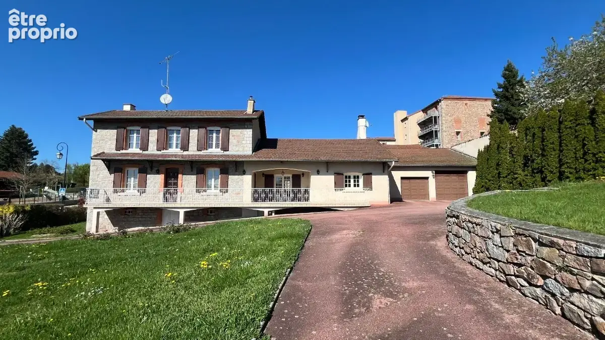 Maison 6 pièces 184 m² à vendre à Rozier-En-Donzy (42810) - photo 3