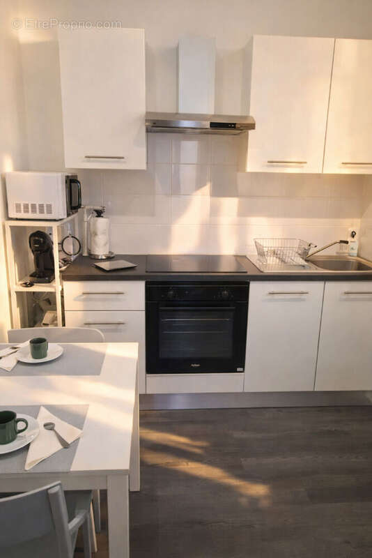 Appartement à MARSEILLE-1E