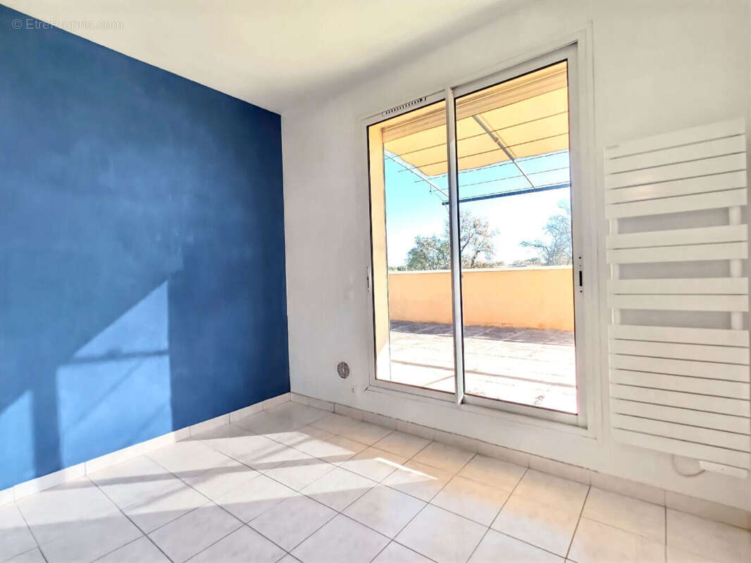 Appartement à LE PONTET