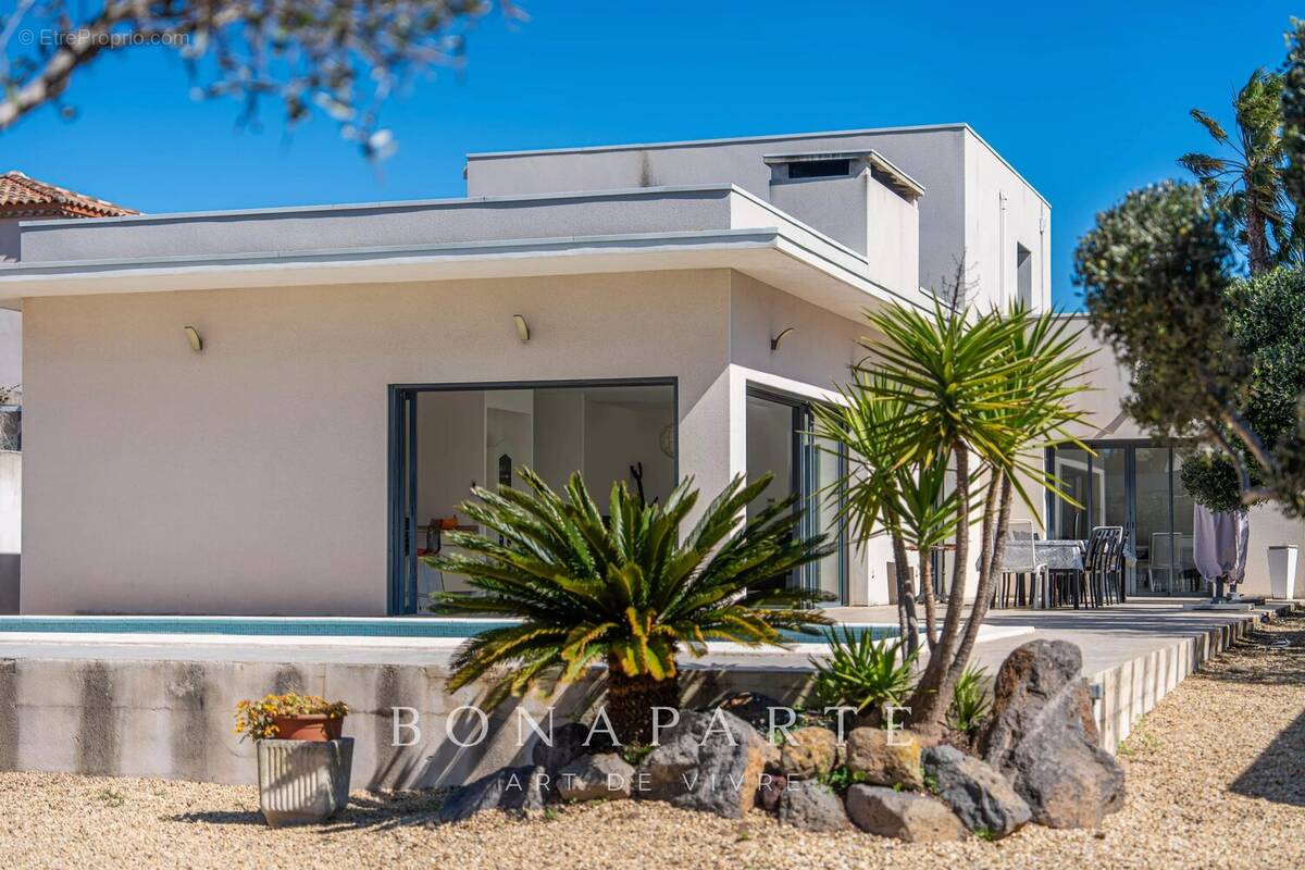 Maison à AGDE