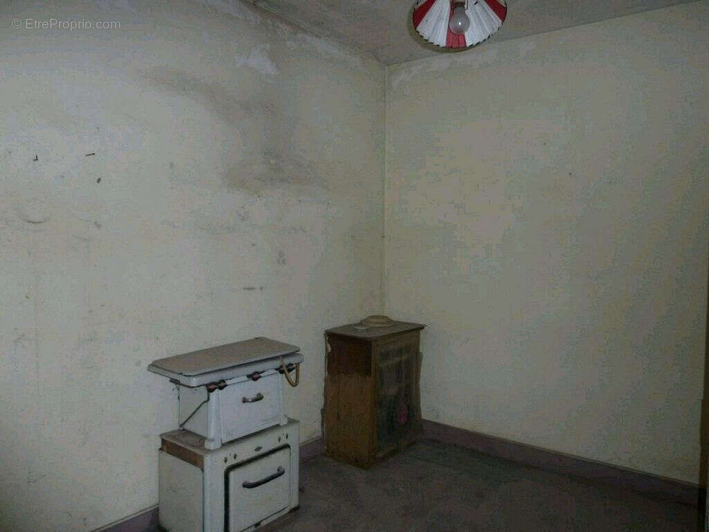 Maison à PUY-L'EVEQUE