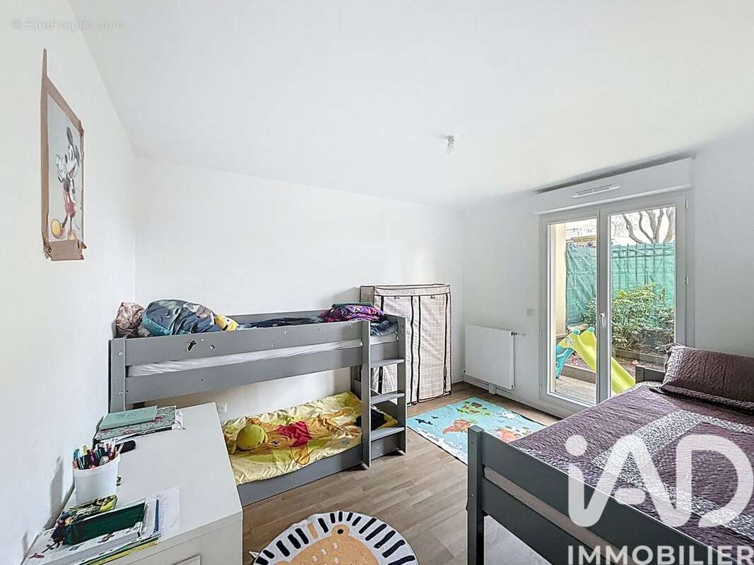 Photo 4 - Appartement à LE PLESSIS-ROBINSON