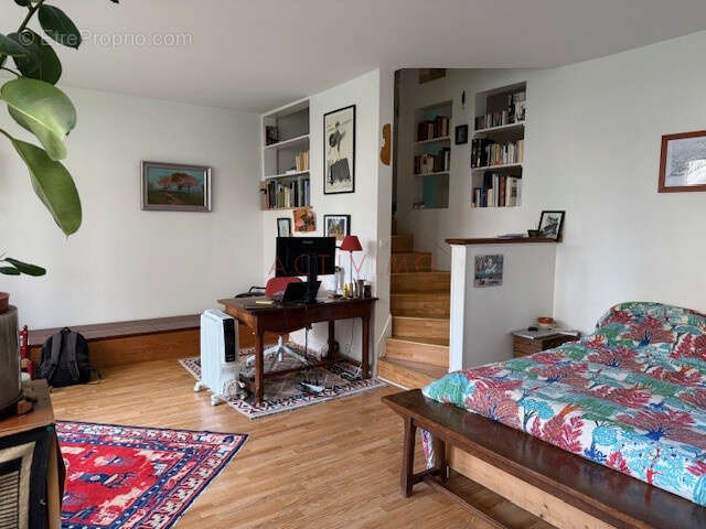 Appartement à PARIS-5E