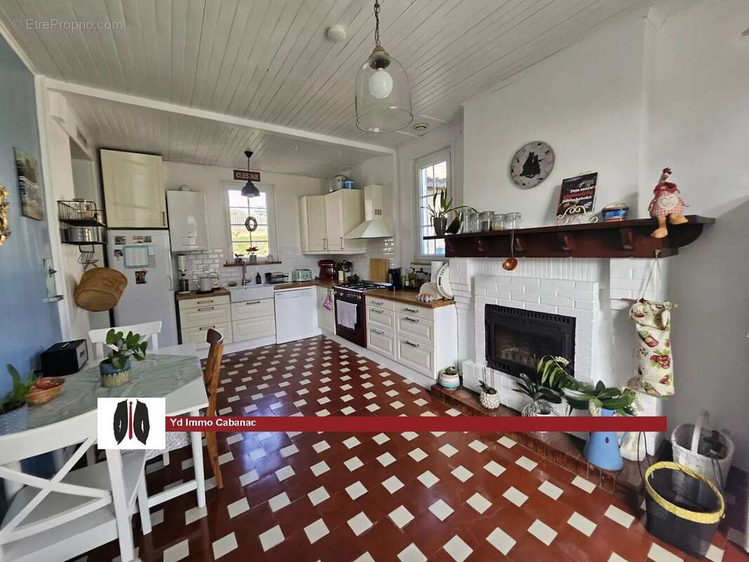 Maison à BELIN-BELIET