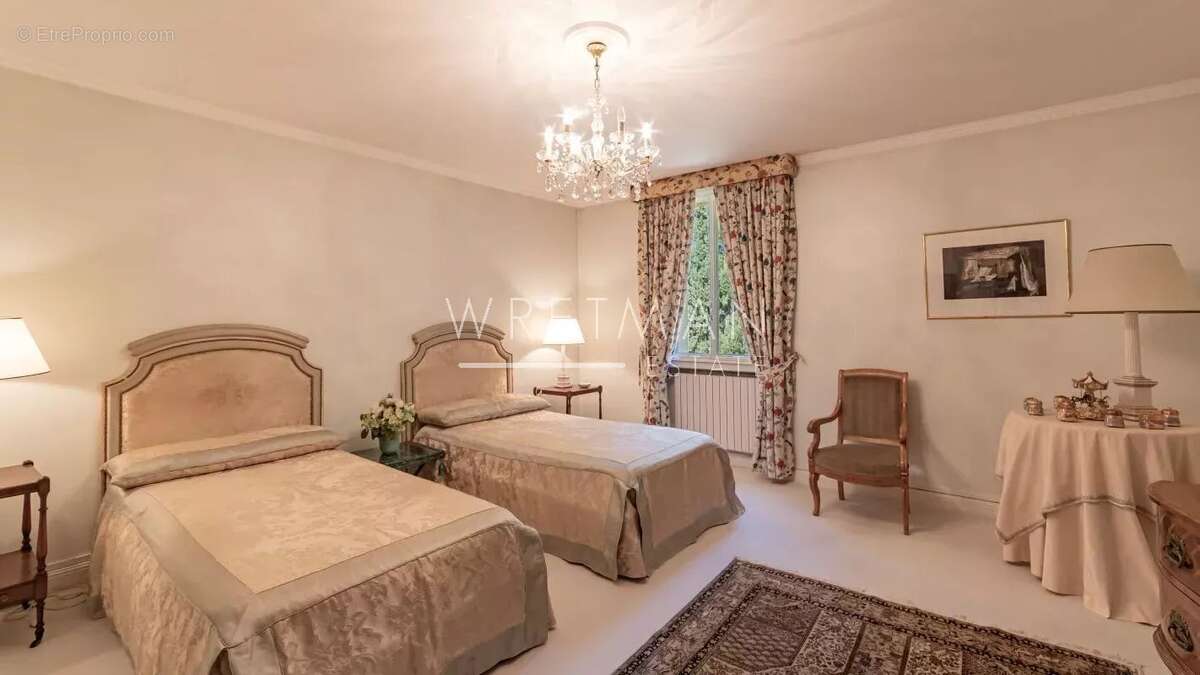 Maison à AURIBEAU-SUR-SIAGNE