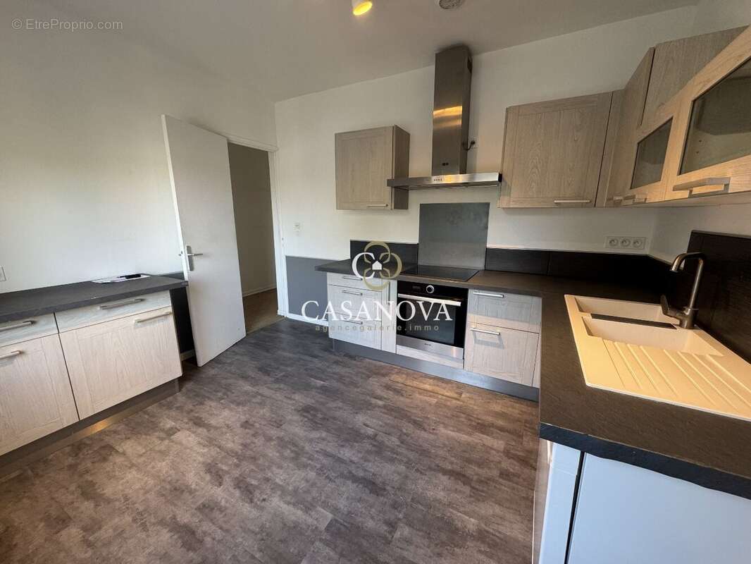 Maison à CLERMONT-L&#039;HERAULT