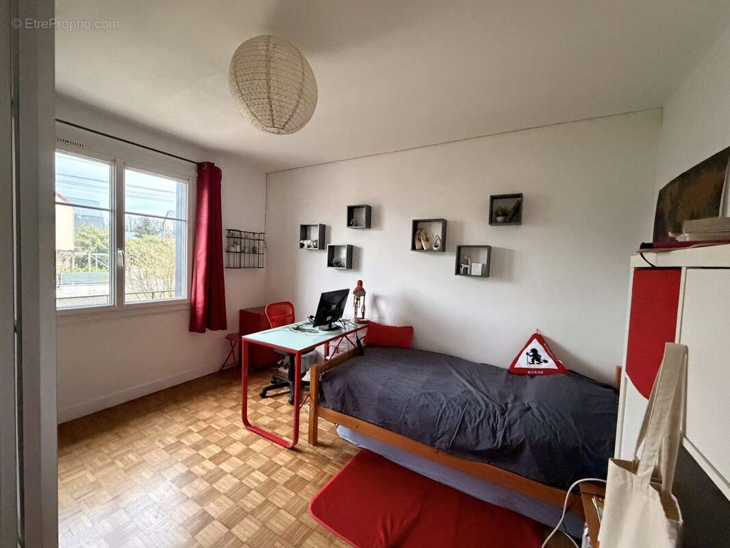 Maison à MONTS