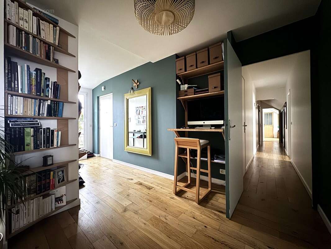 Appartement à COLOMBES