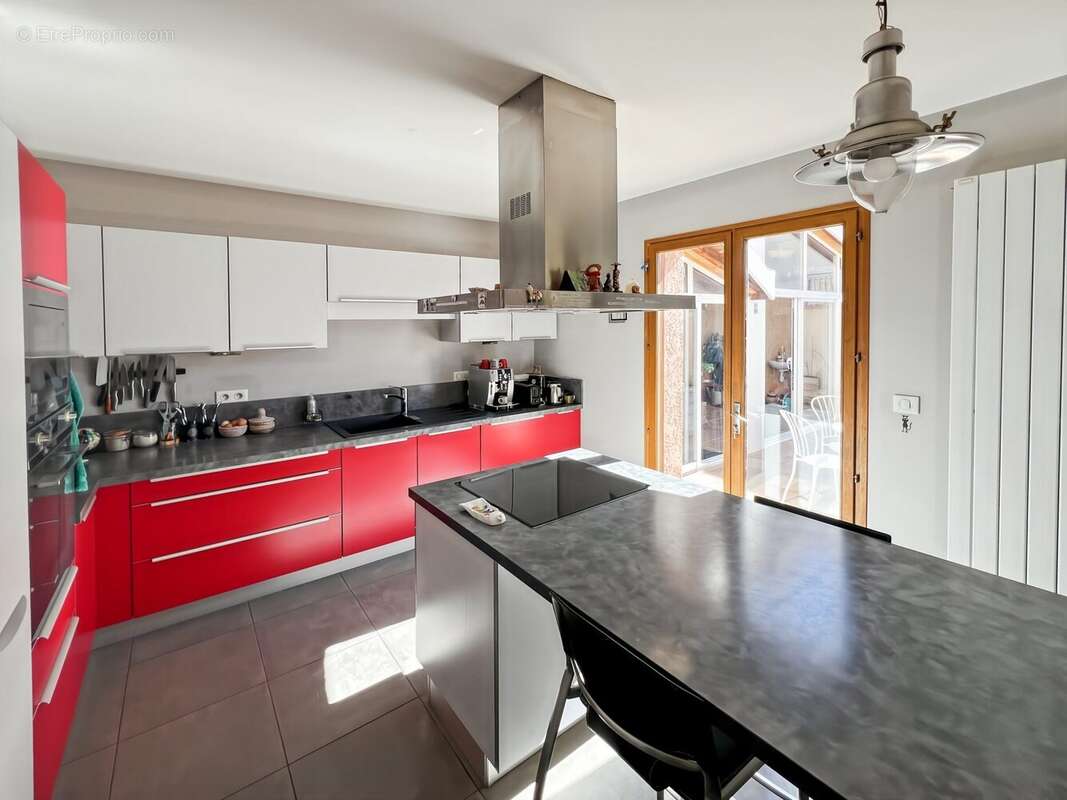 Maison 216 m² à Tournefeuille  - photo 4
