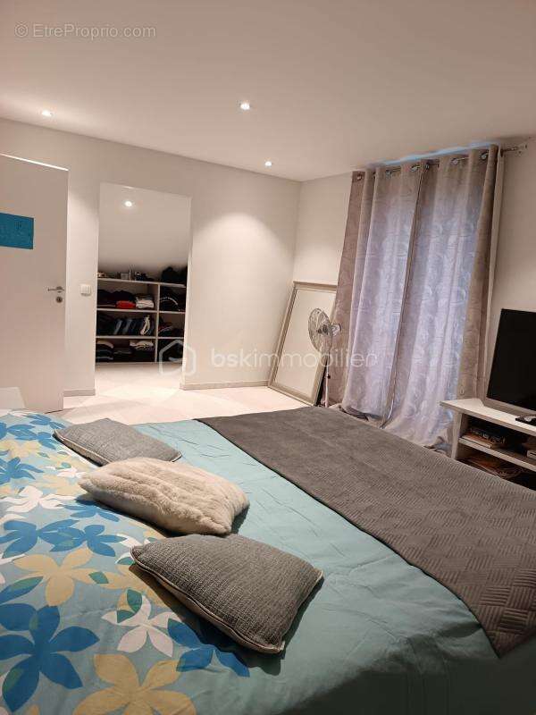 Maison à BONNEVILLE