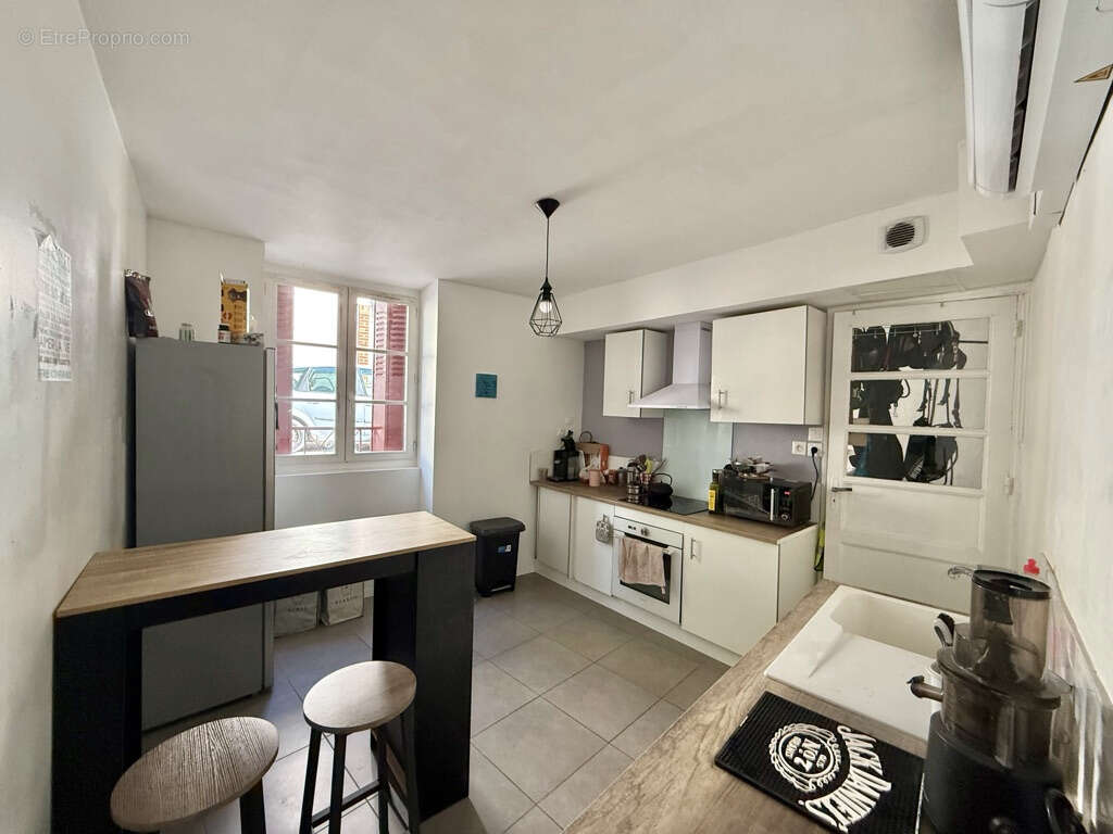 Appartement à MOURS-SAINT-EUSEBE