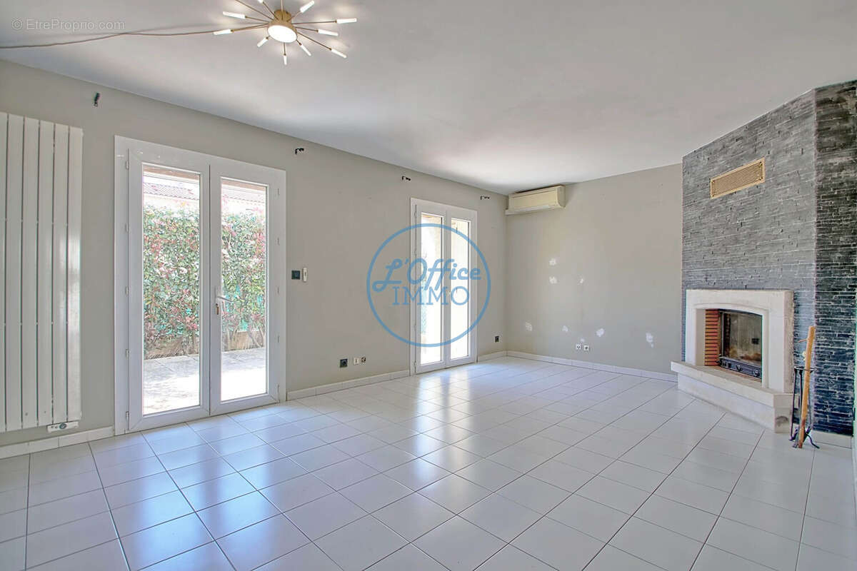 Appartement à LE PRADET