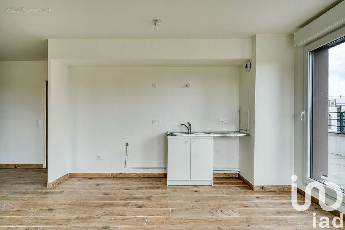 Photo 2 - Appartement à VERNEUIL-SUR-SEINE