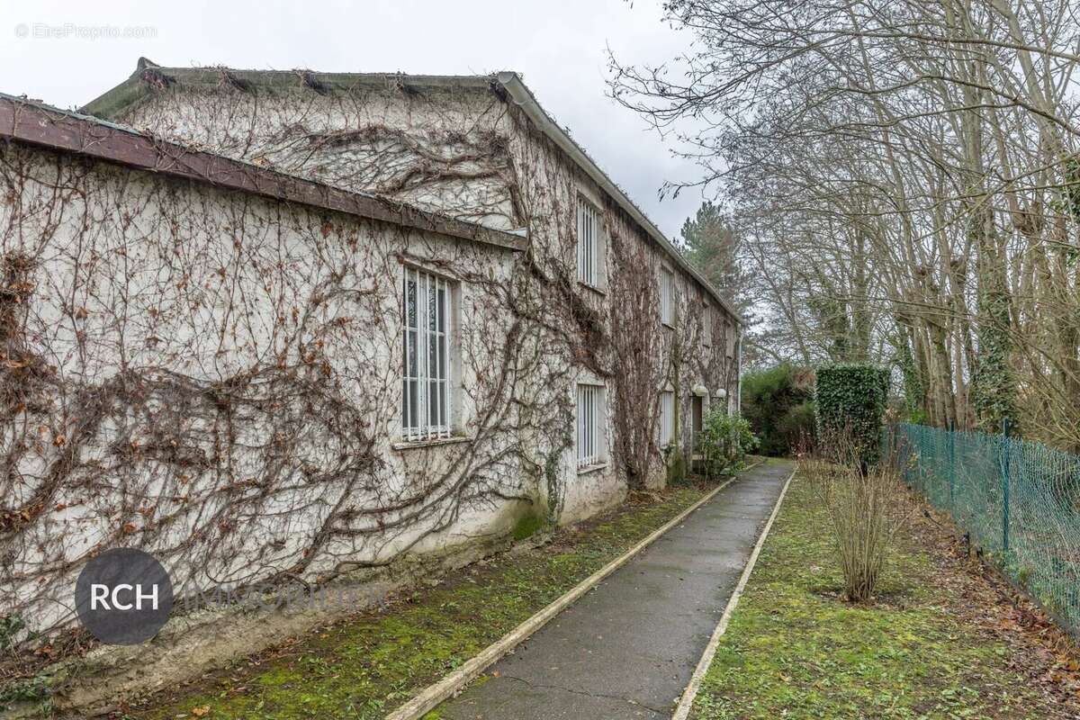 Maison à MONTFORT-L&#039;AMAURY