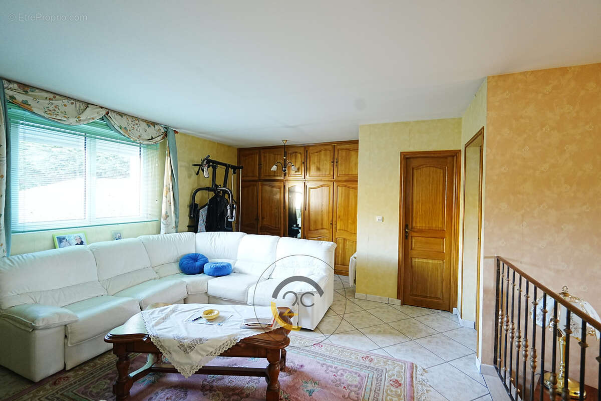 Maison individuelle 7 pièces   220 m2   Réhon   Idéale frontaliers Luxembourg, télétravail et vie de famille - photo 15
