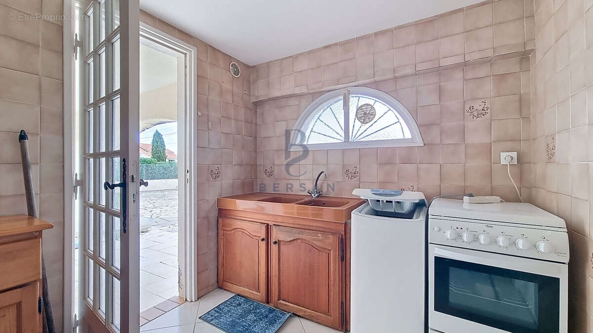 Maison à FREJUS