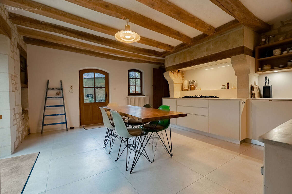 Maison à BRISSAC-QUINCE