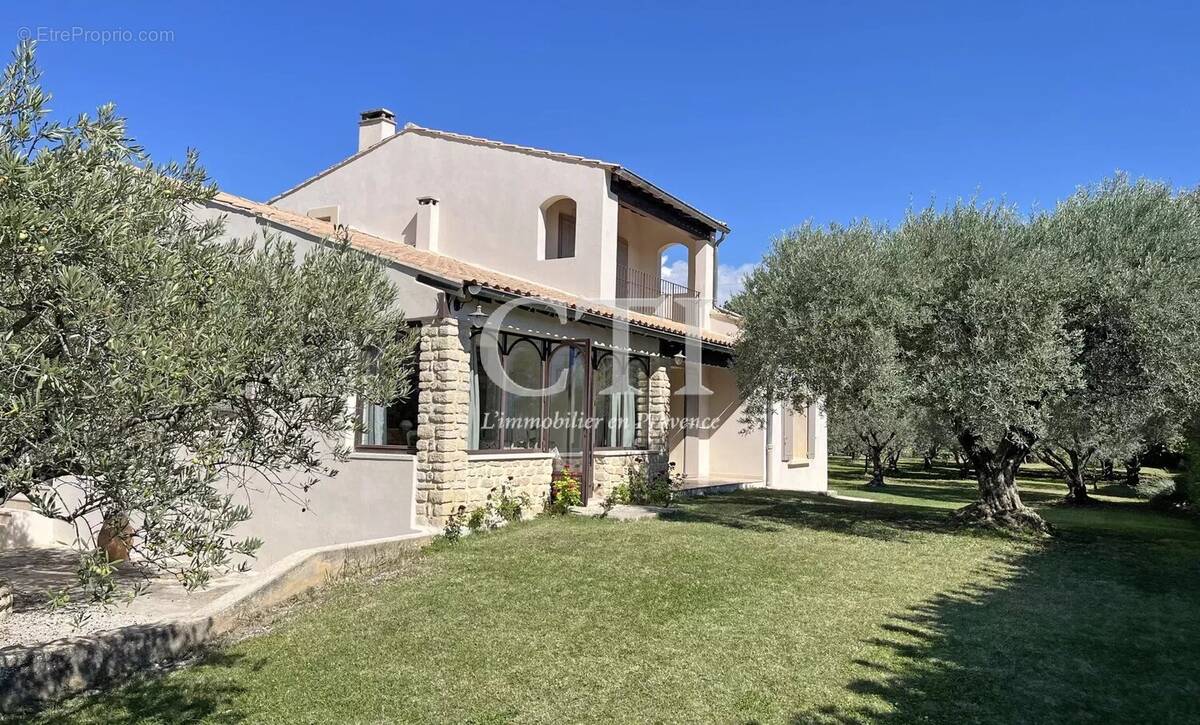 Maison à LE BARROUX