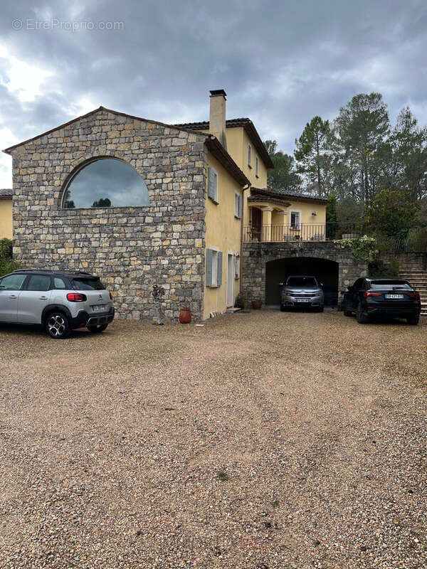 Maison à FAYENCE