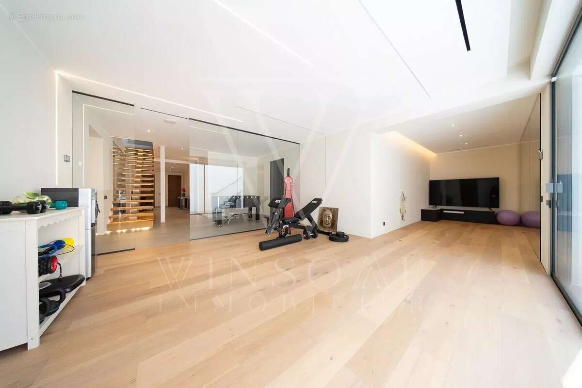 Maison à VILLENEUVE-LOUBET