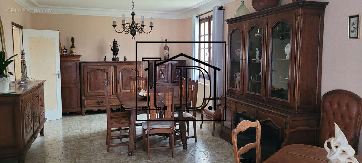 Salon/Séjour - Maison à BERGERAC