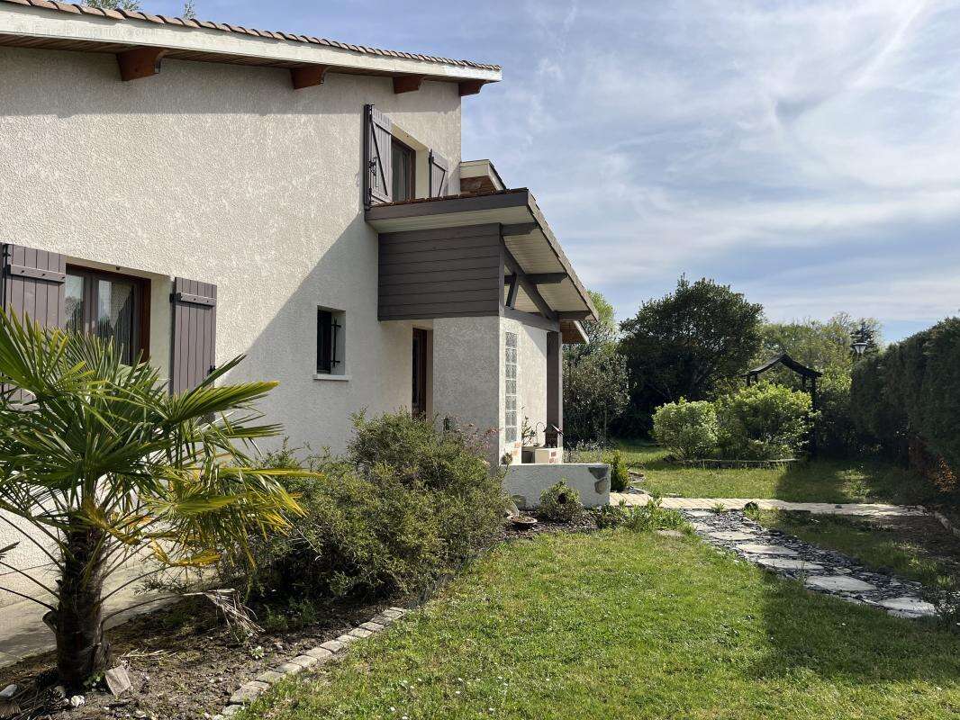 Maison à LE PIAN-MEDOC