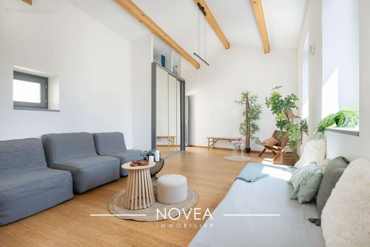 Appartement à LYON-5E