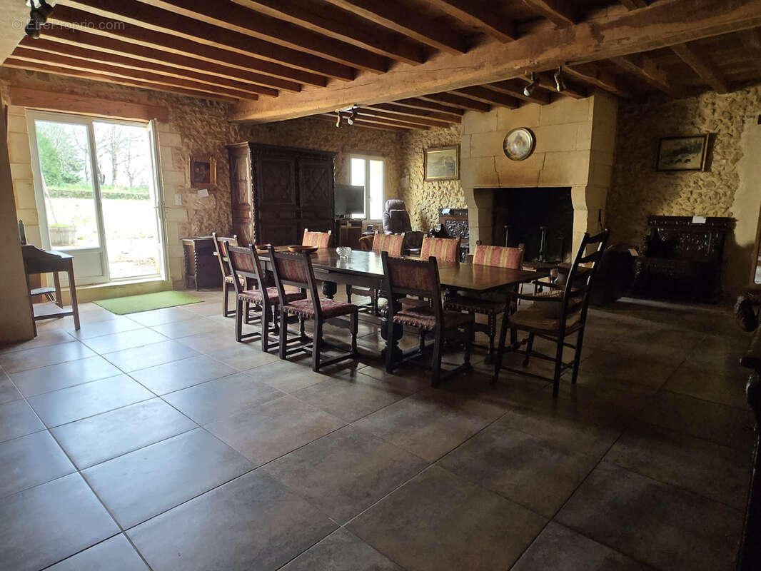 Maison à VILLAMBLARD