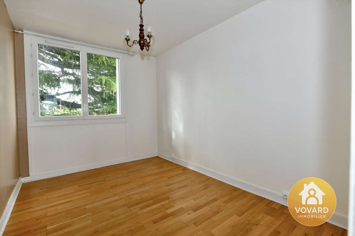 Appartement à SAINT-BRICE-SOUS-FORET