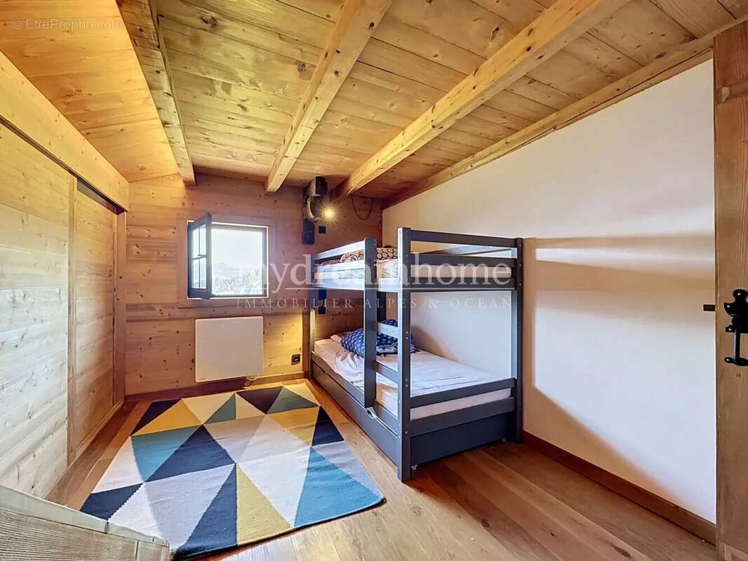 Rare ! exclusivite : chalet d alpage vue mont blanc sur les hauteurs de saint nicolas la chapelle (73590) - photo 13