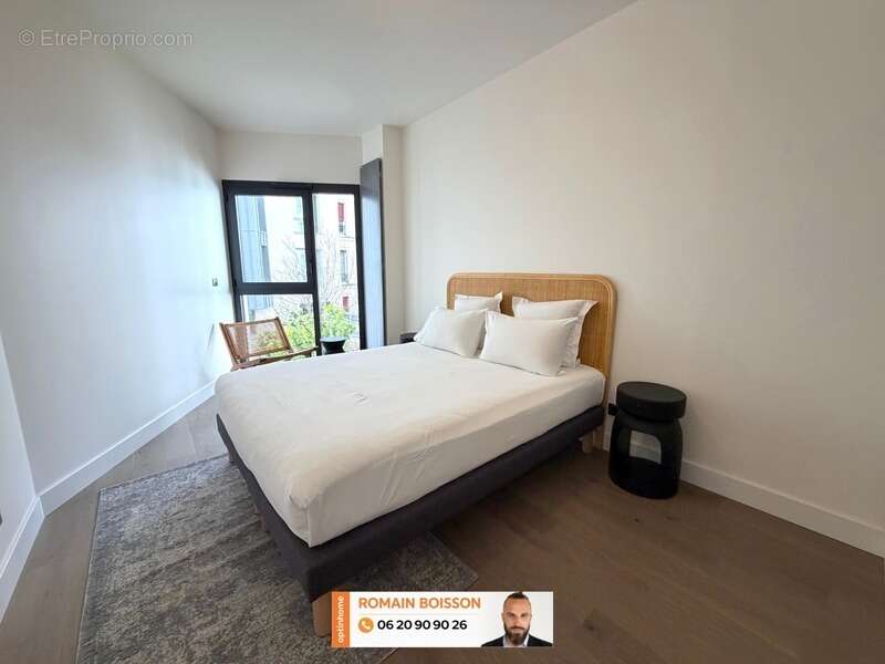 Appartement à PARIS-14E