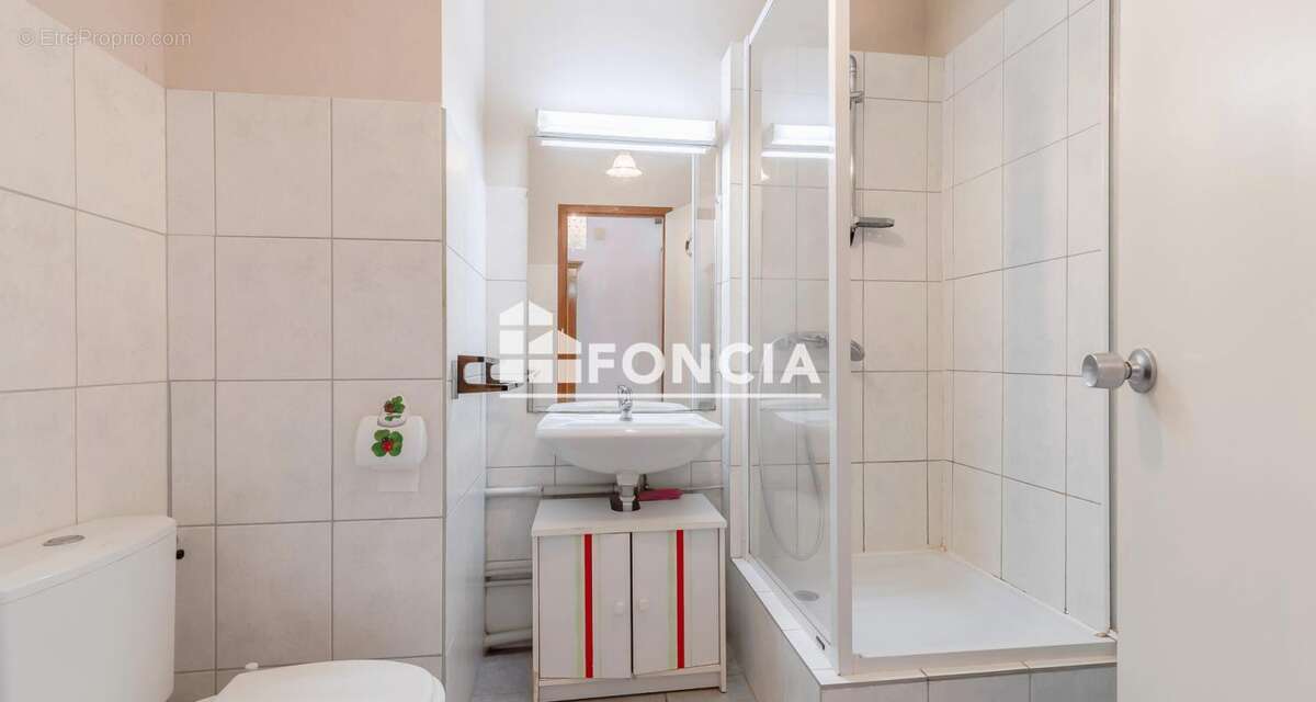 Studio T1 vue mer – REMBLAI  face à LA PENDULE - Les Sables-d’Olonne - photo 7