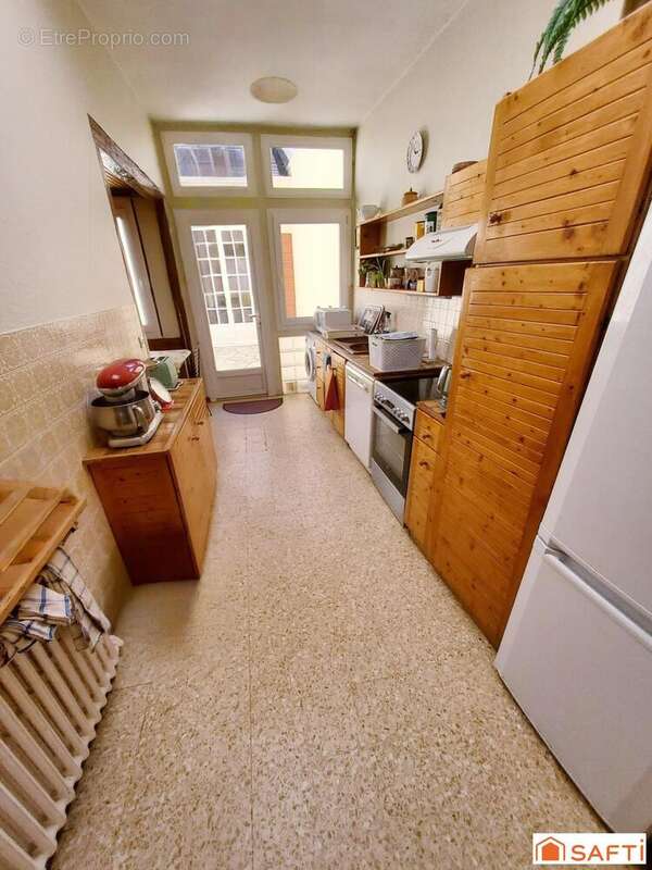 Maison 180 m² à Saint-Quentin  - photo 4