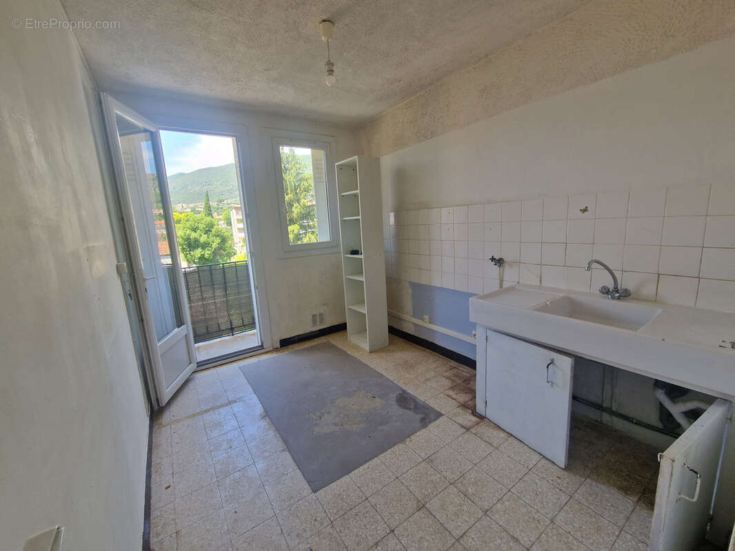 Appartement à NYONS