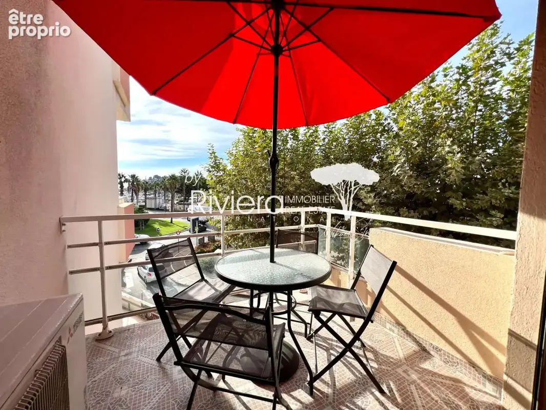 T2 centre-ville vue mer ! - photo 2