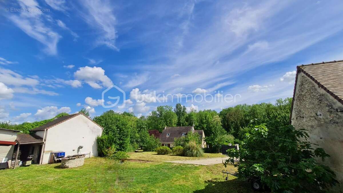 Maison à EVERLY