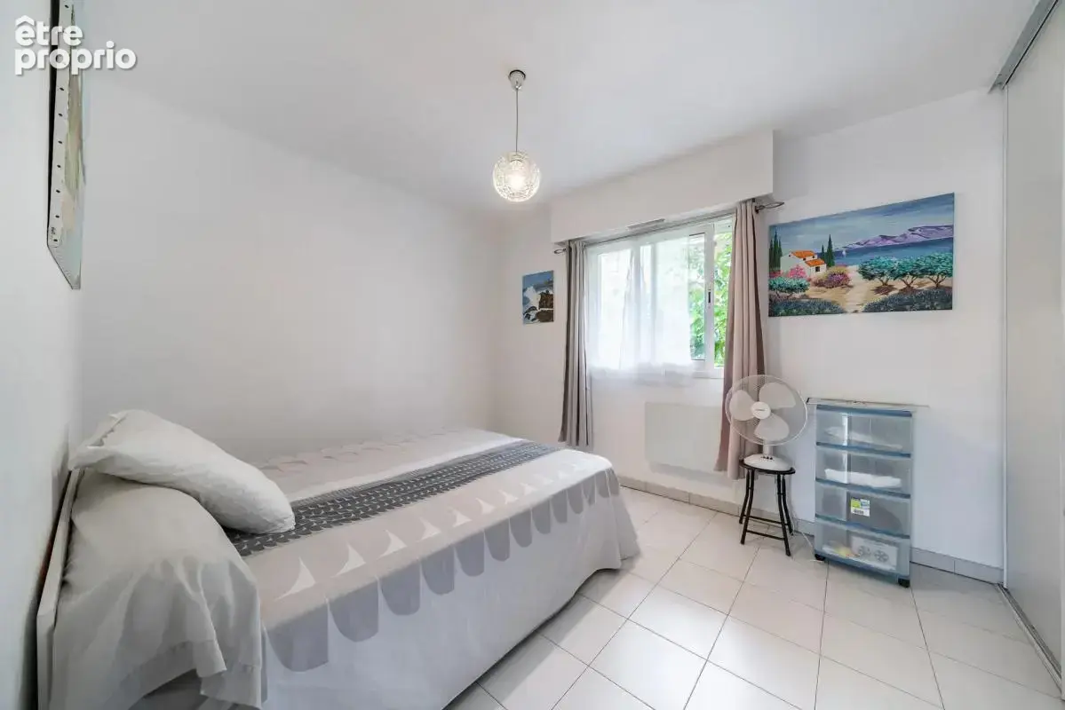 2p traversant 44,7 m² – double terrasse – stationnement privatif - photo 6