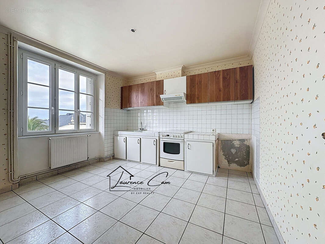 Maison à PLOUGUERNEAU