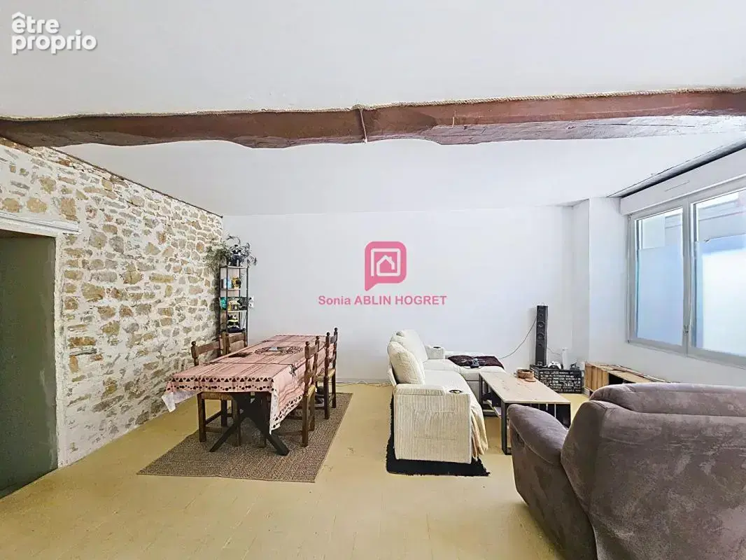 Maison à RENAZE