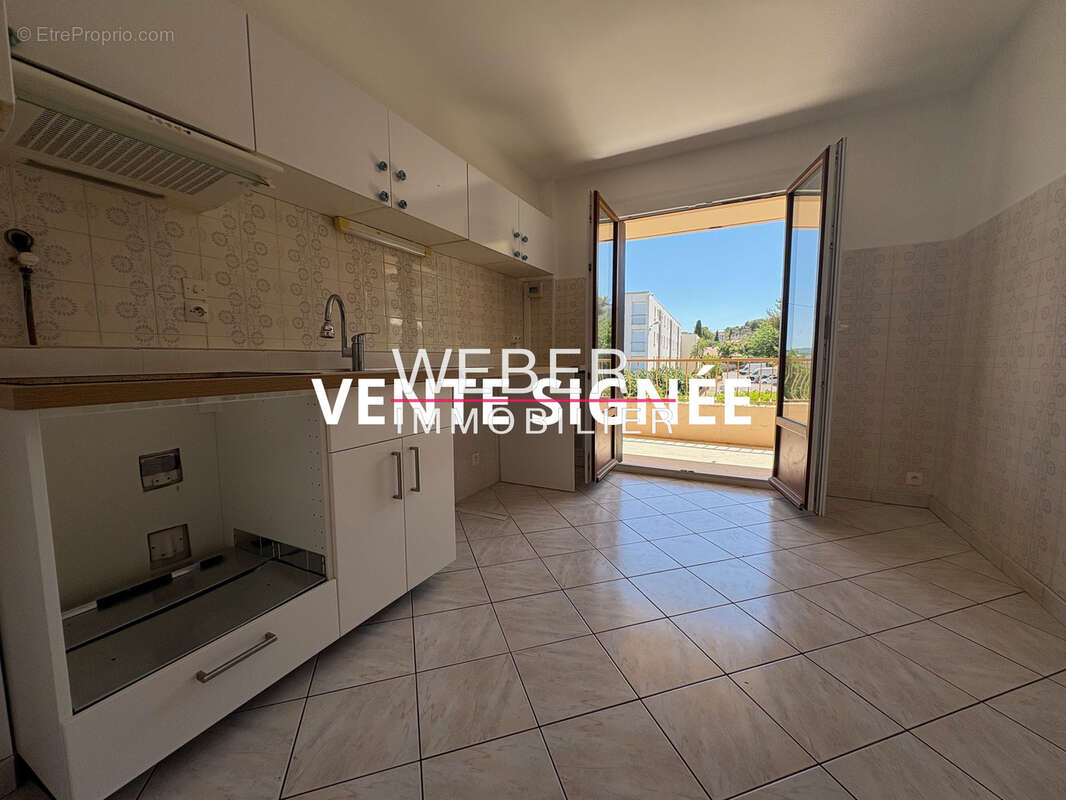 Appartement à OLLIOULES