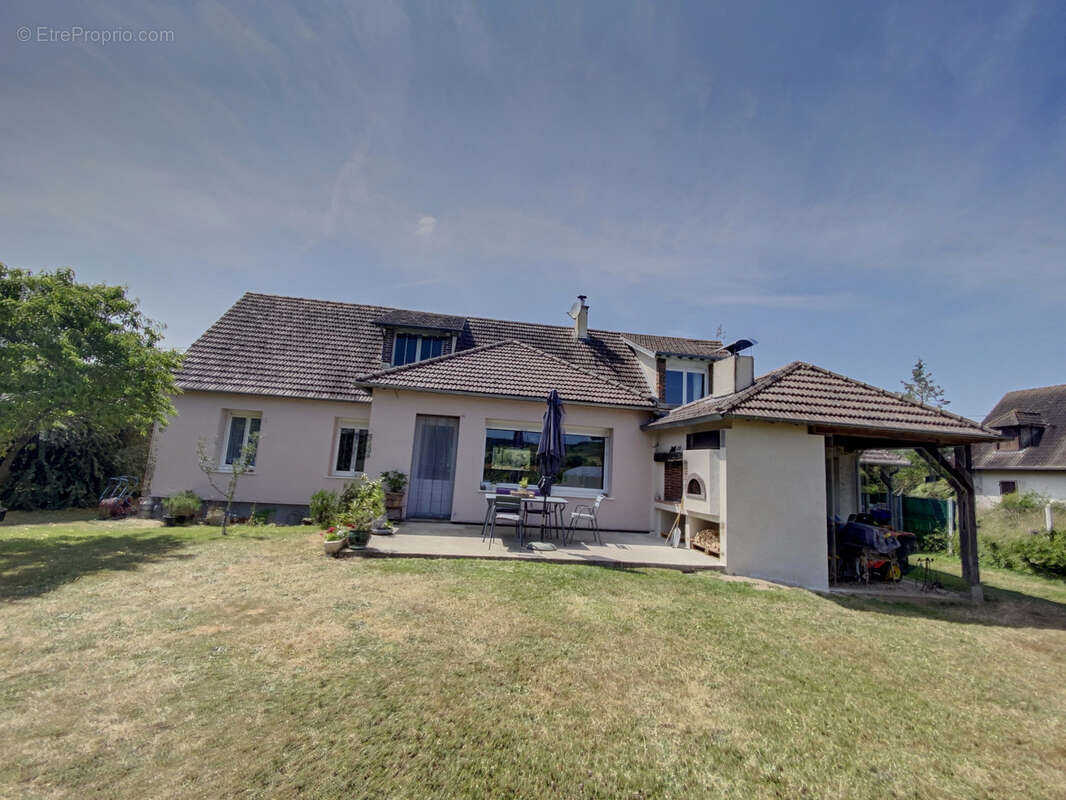 Maison à GARENNES-SUR-EURE