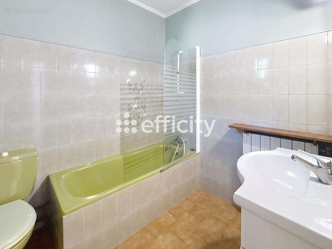 Maison 132 m² à Saint-Remy-De-Provence  - photo 11